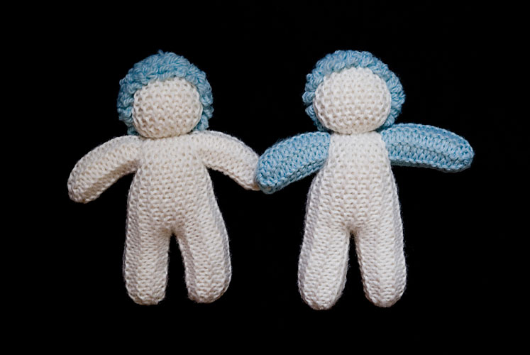 Muñecos patrios, tejido lana natural, 2010.